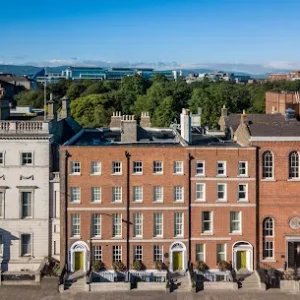 stauntons-on-the-green